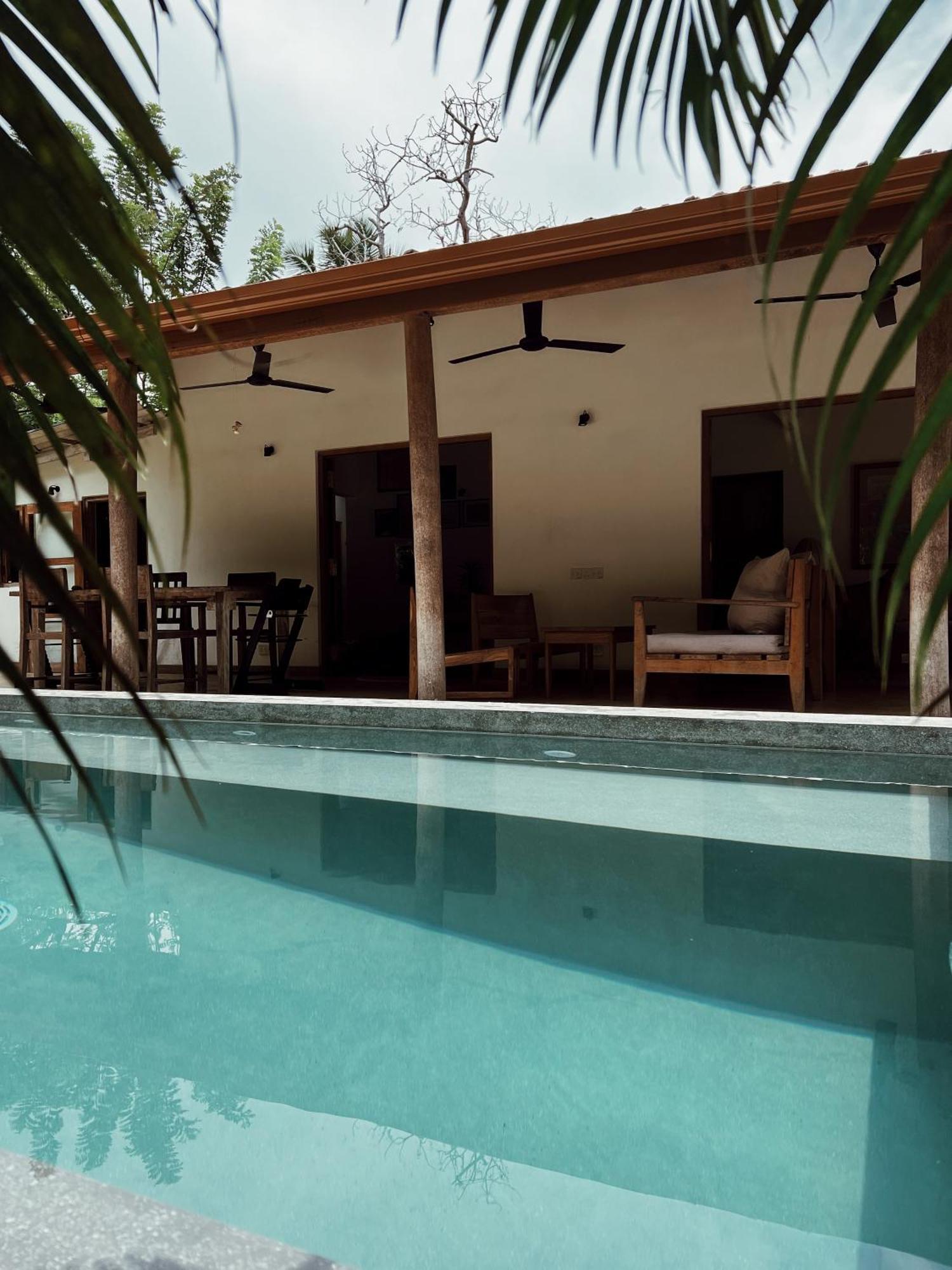 Hotel Ceylon Sliders Weligama Exterior foto